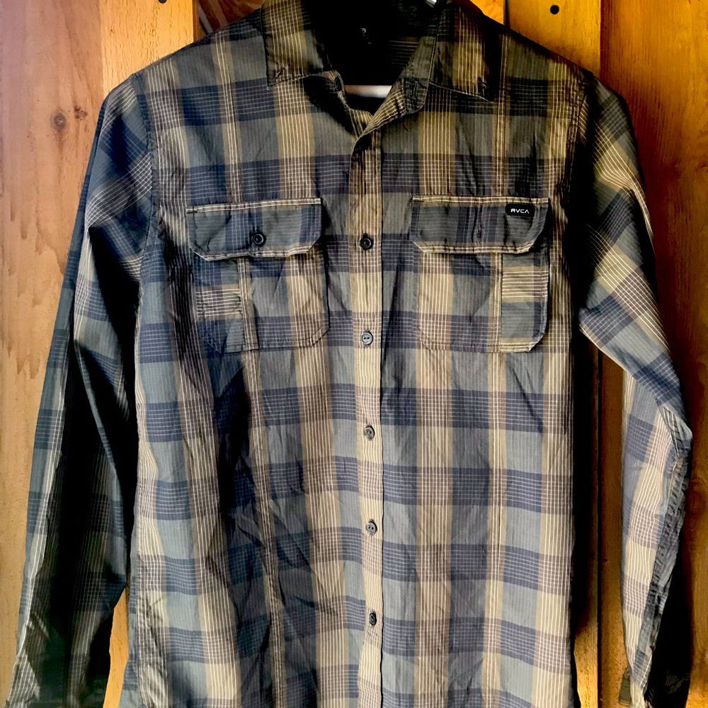 Mens long sleeve button up shirt